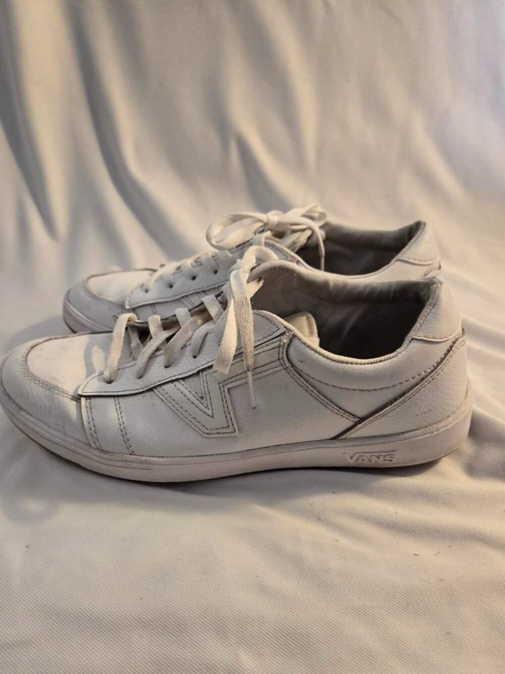 VANS Lowland ComfyCush White Casual Shoe Sneaker Low Top Mens 9.5